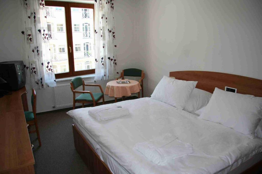 Lazensky Hotel Park Poděbrady Dış mekan fotoğraf